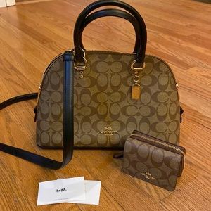 Coach handbag and wallet with tags